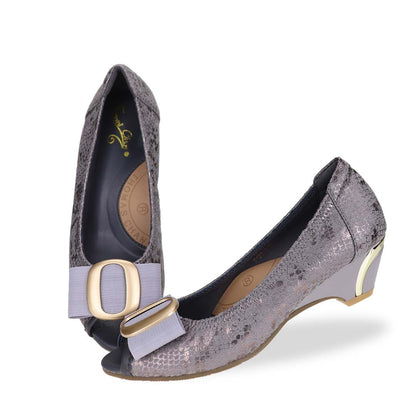 Full view of Thomas Chan's Vintage Print Pumps with Ribbon Buckle in light grey color, featuring an arch-support footbed.