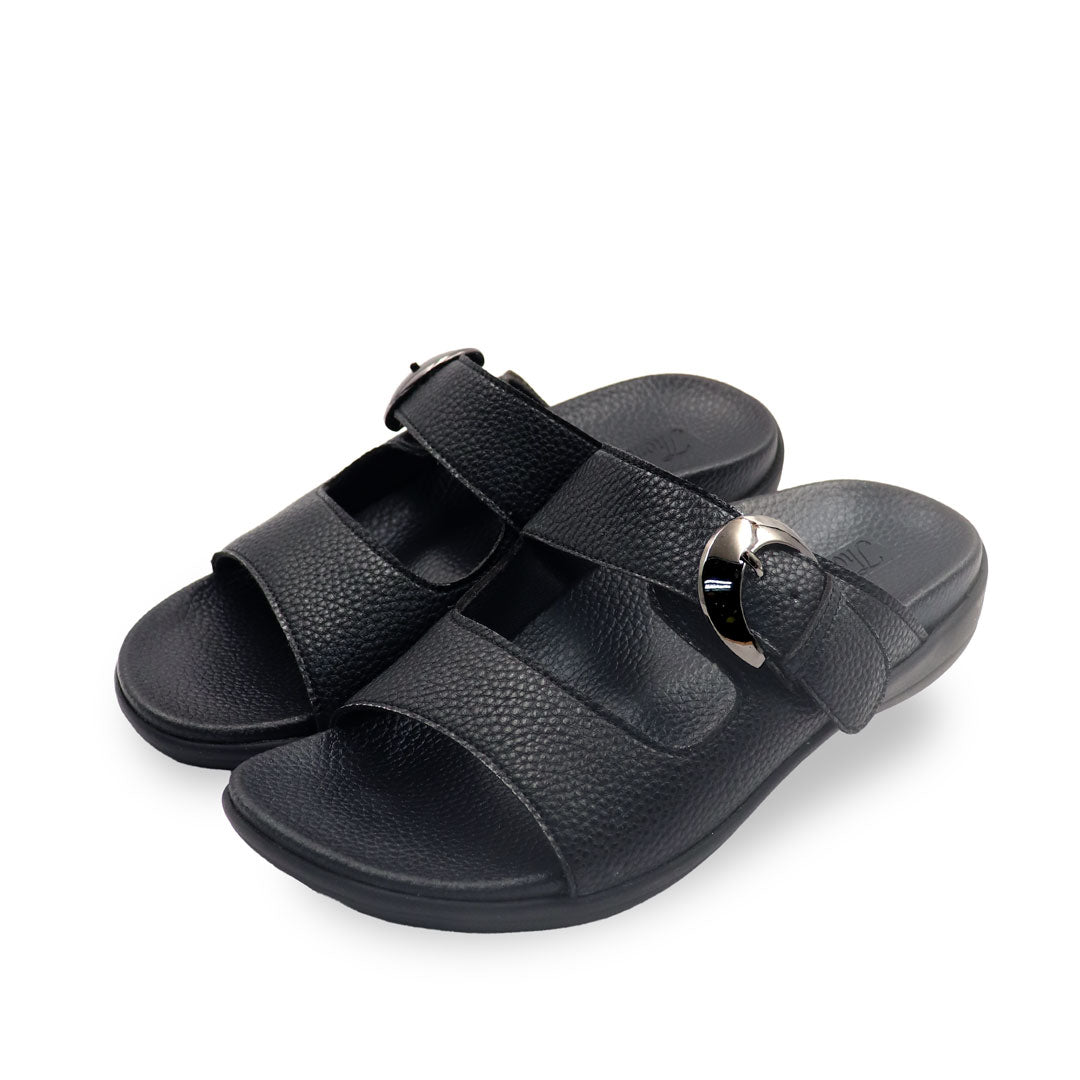 [Wide-Fit] Great Coverage Buckle Flat Sandals