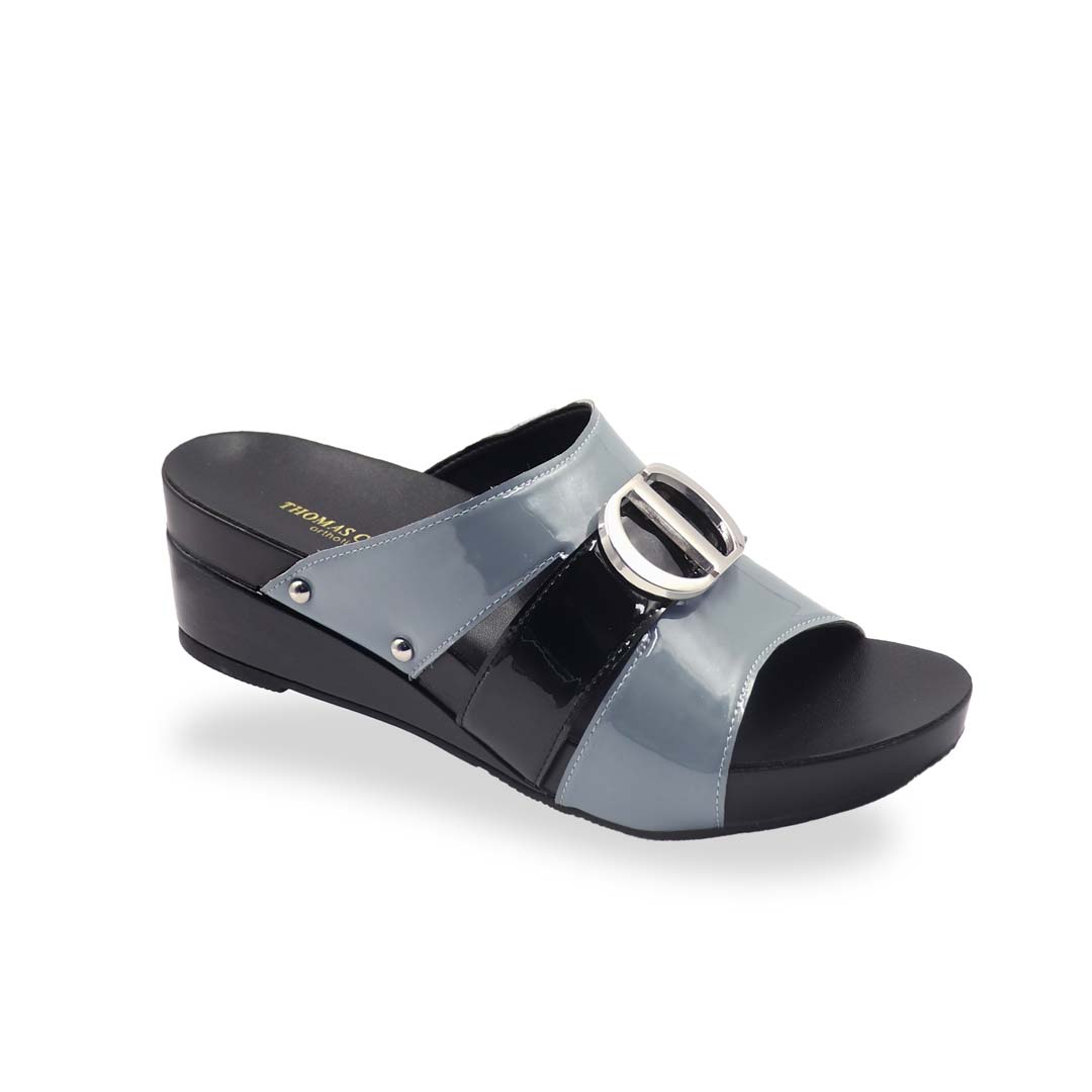 Two-Tone Buckle Low Wedges 2" inch [Arch-legance Series][ODD SIZES LEFT]