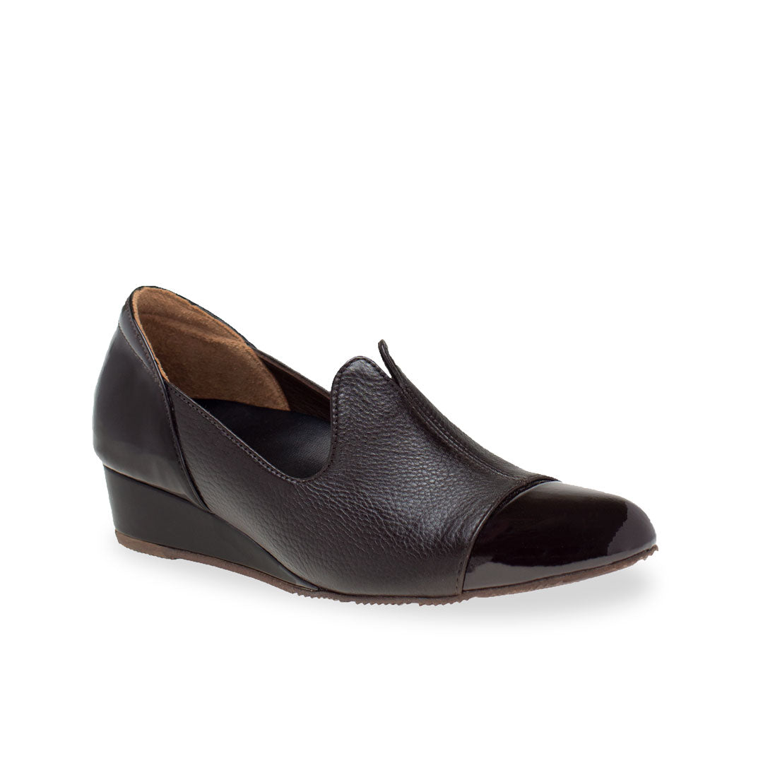 diagonal view of Thomas Chan brown colour extra comfortable ladies formal loafers patent ox leather shoes