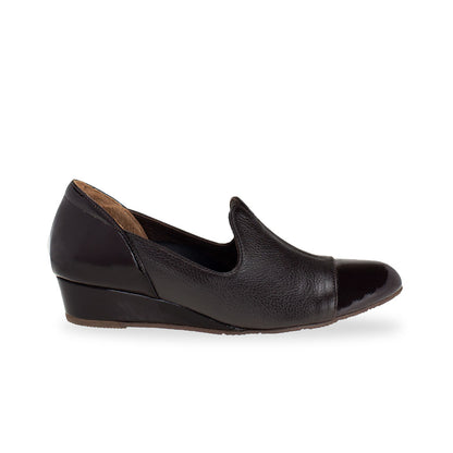 side view of Thomas Chan brown colour extra comfortable ladies formal loafers patent ox leather shoes